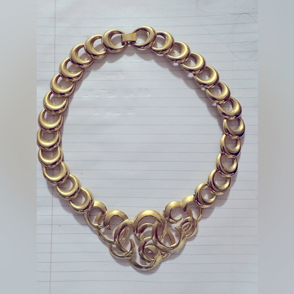 NAPIER gold tone swirl necklace